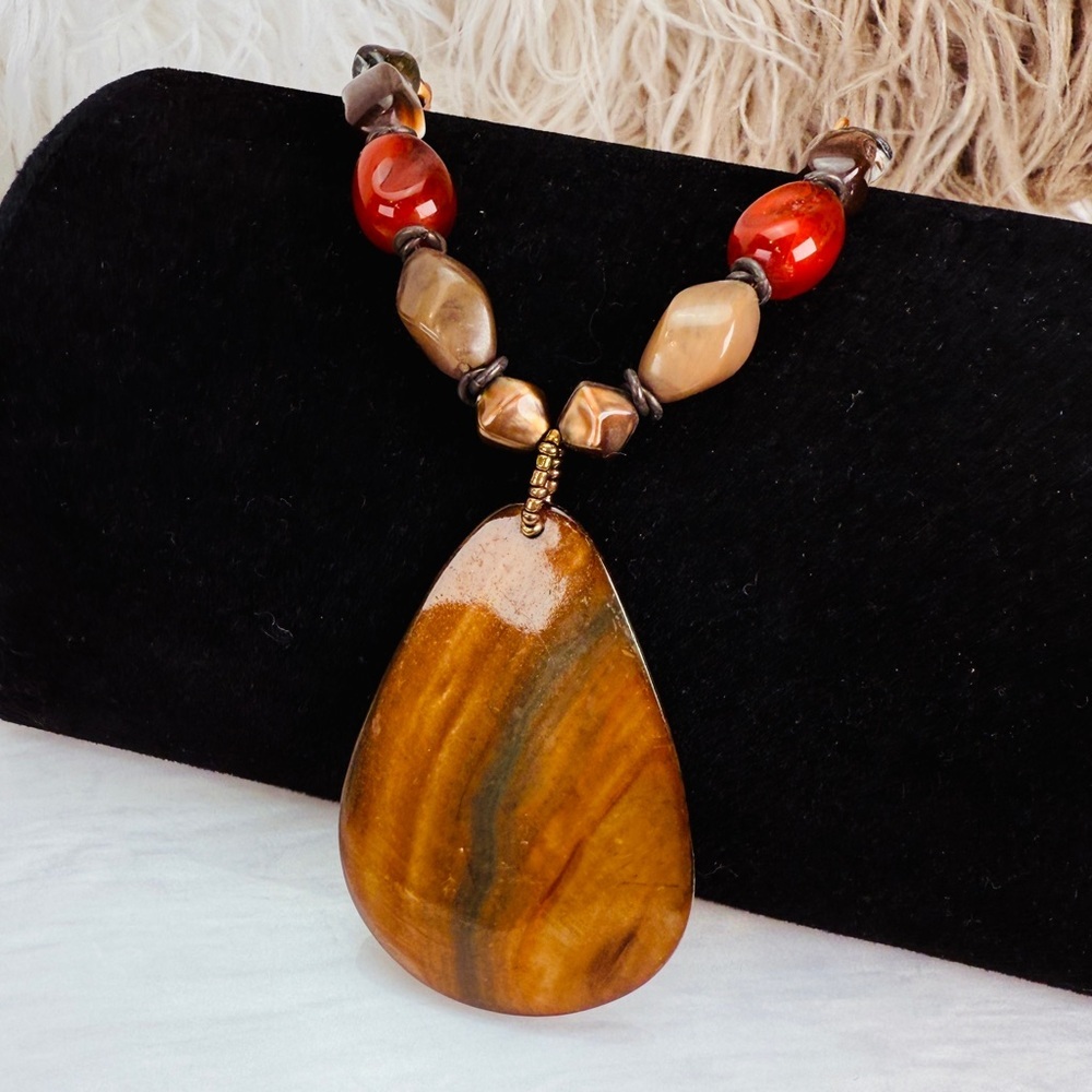 Vintage Brown and Red Beaded Large Gemstone Pendant Necklace